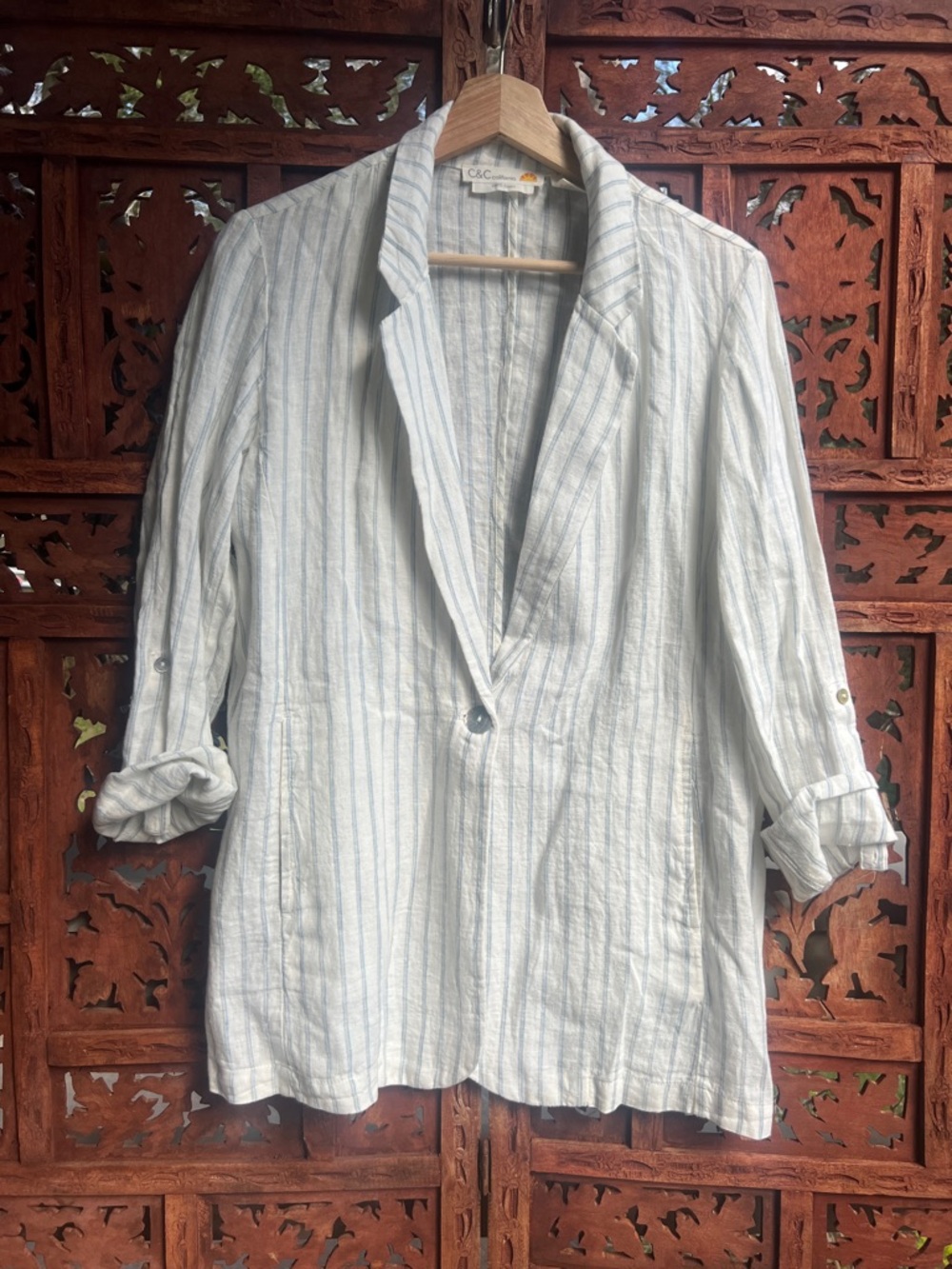 C&C California White Linen Blazer with Light Blue Stripes